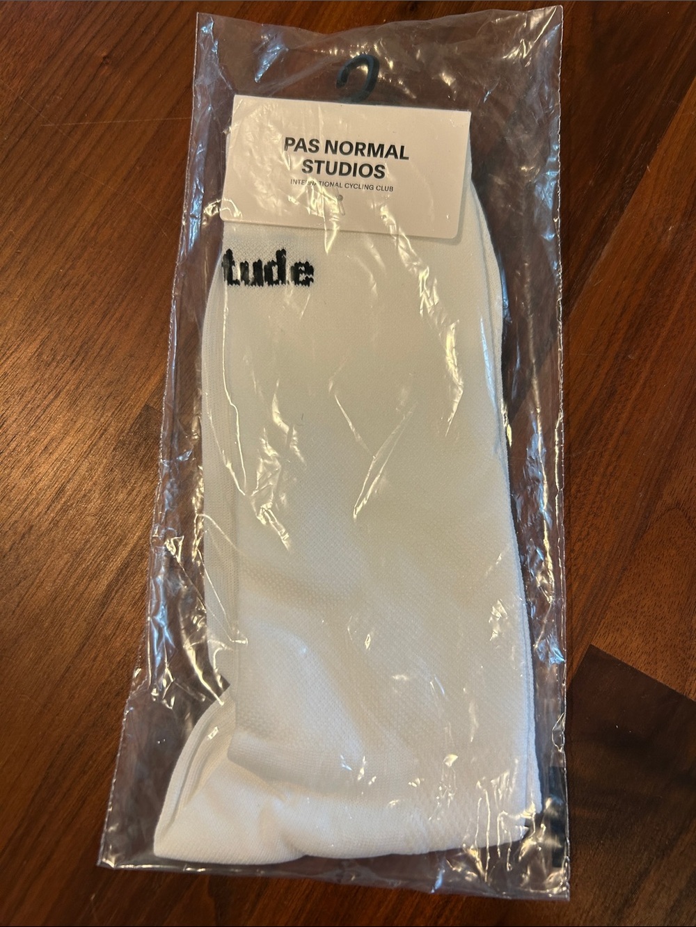 Pas Normal White Solitude Socks